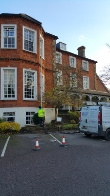 Gutter cleaning and gutter repairs in Greenwich